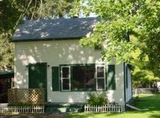 312 N West St, Hudson, IL