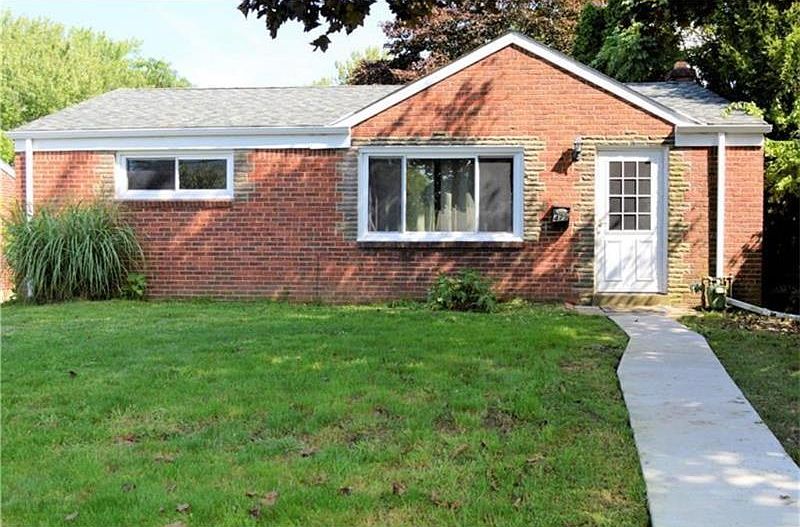 1st image of 479 Dennison Dr