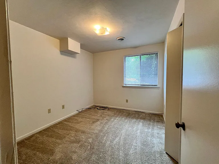 601 Vista Ave — Photo 11