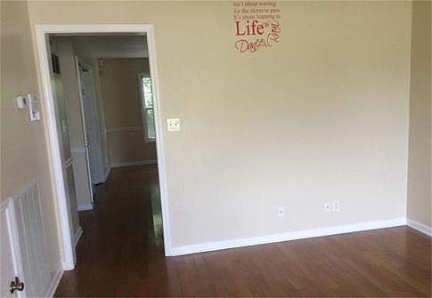 2nd image of 431 Cranklen Cir