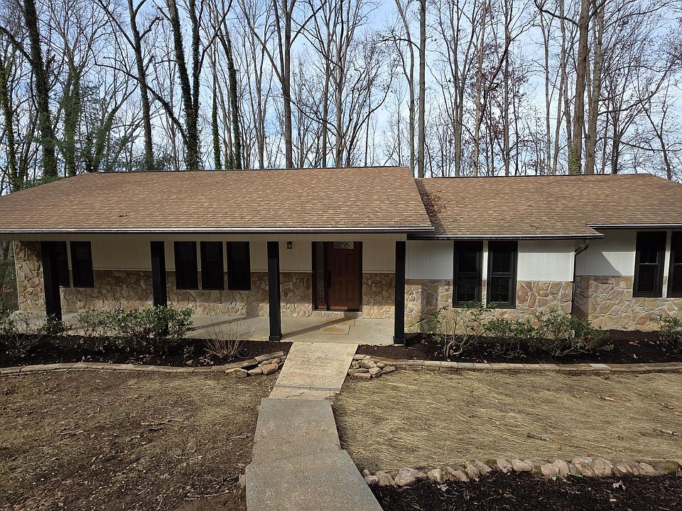 1st image of 1135 W Outer Dr