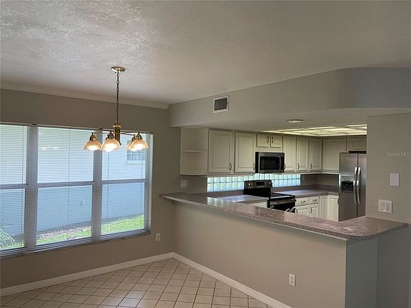 4th image of 15852 Sanctuary Dr