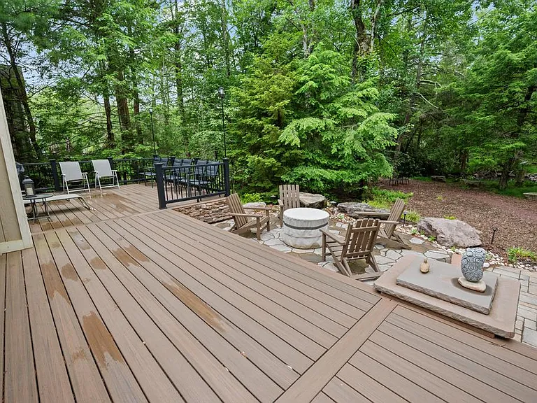 155 Tanglewood Dr — Photo 30