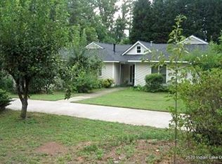2570 Indian Lake Dr, Marietta, GA 30062