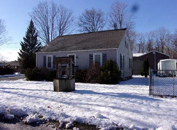 2nd image of 19 Cherry St