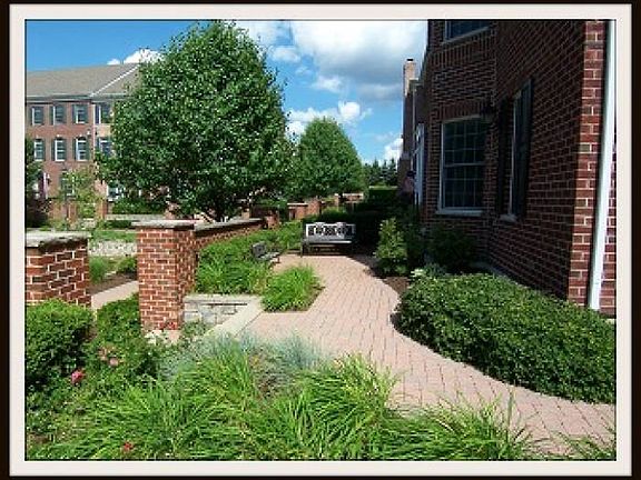 3rd image of 315 Big Rail Dr