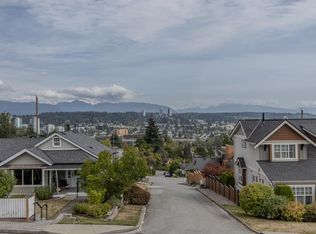844 Burnaby St, New Westminster, BC V3L4V9