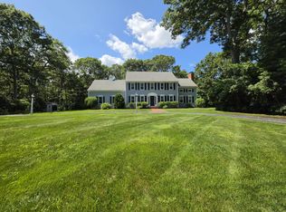 5 Woodspring Farm Ln, Sandwich, MA 02563