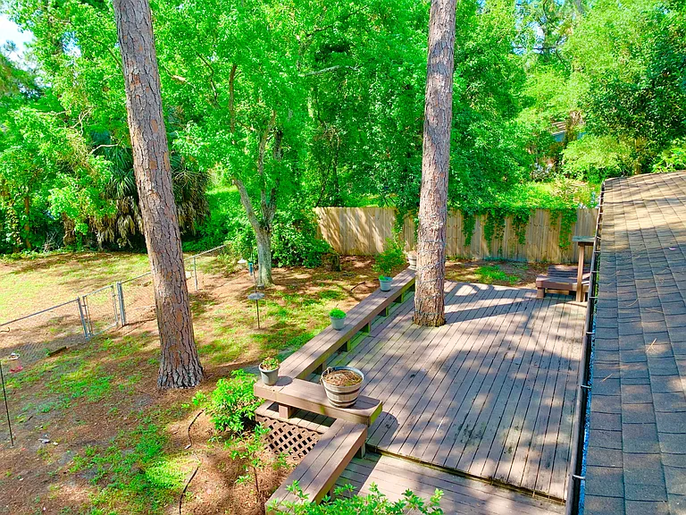 317 Somerset Dr — Photo 9