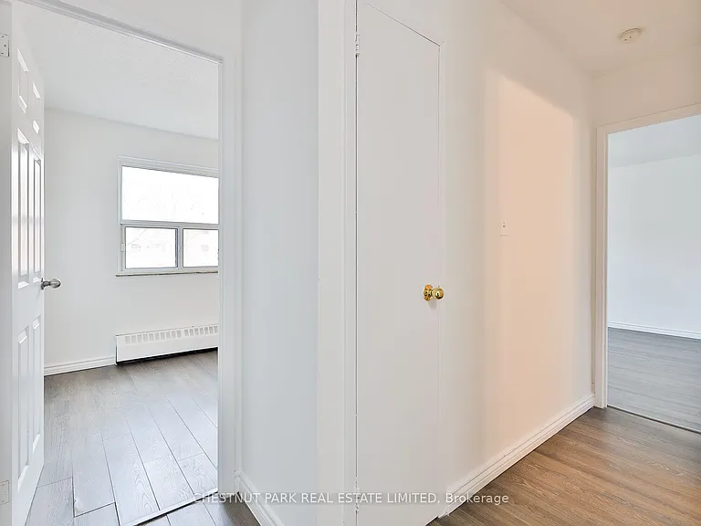 900 Glen St #215 — Photo 20