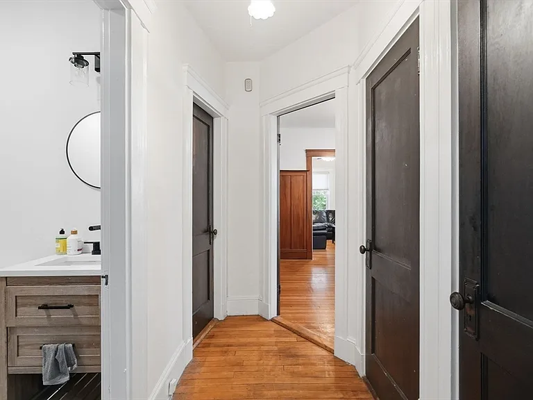 48 Spruce St #1 — Photo 15
