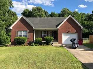 2465 Rafiki Dr, Clarksville, TN 37042