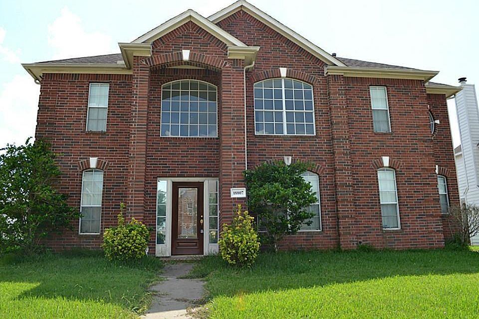 1st image of 18807 Harbor Key Cir