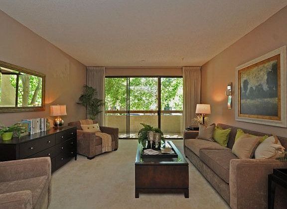 2nd image of 320 Elm St APT 107