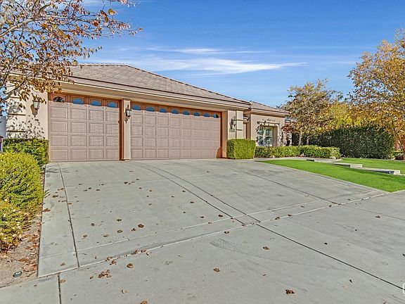3rd image of 12616 Stillbrook Dr
