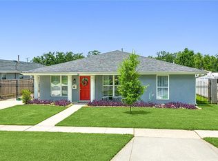 724 Oak Ave, Harahan, LA 70123