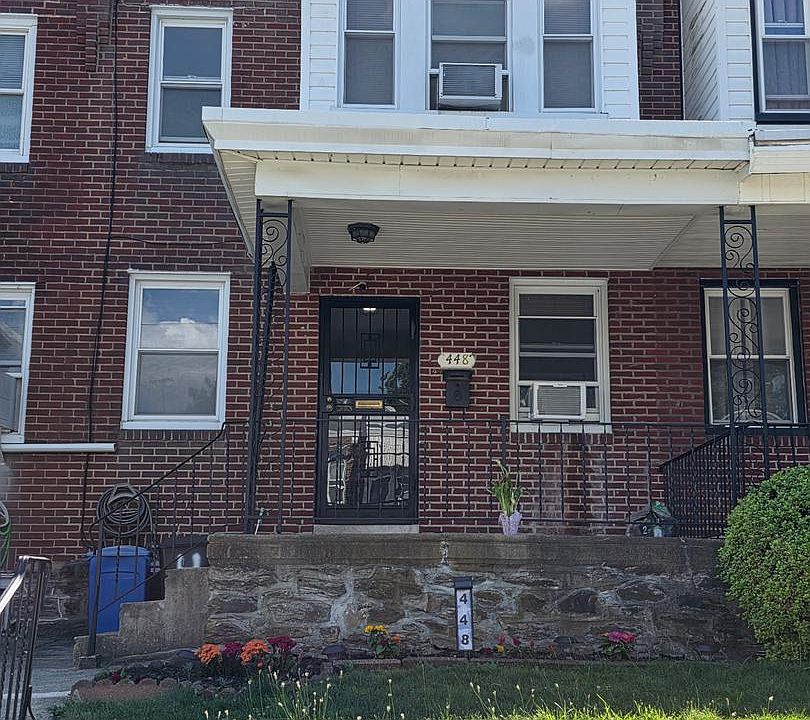 1st image of 448 Robbins St