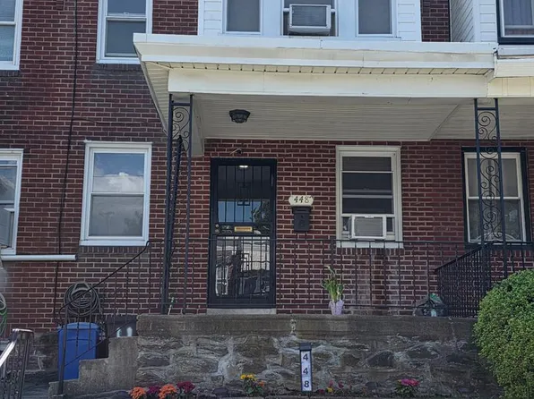 448 Robbins St, Philadelphia, PA 19111