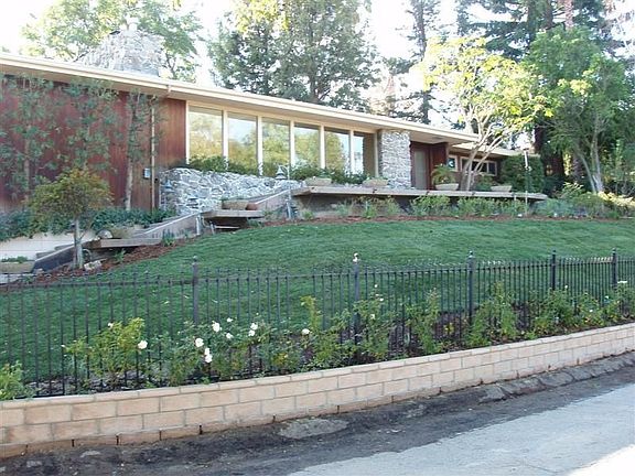 gated great curb appeal