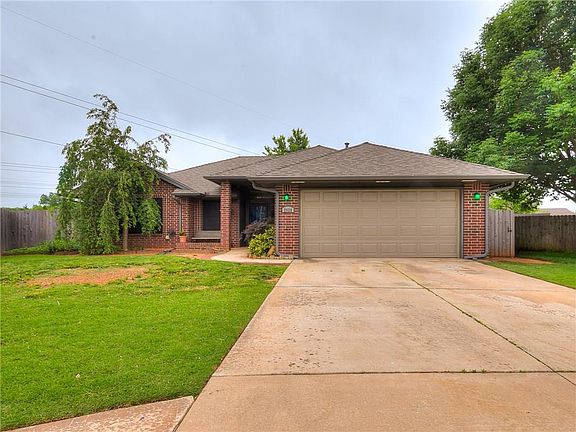 2nd image of 2928 Canyon Oaks Ct