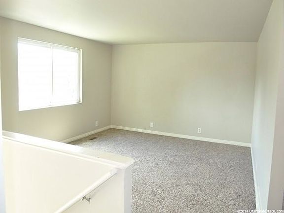 2nd image of 3286 W Blueridge Dr