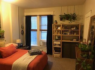 585 Woodruff Place Middle Dr APT 5, Indianapolis, IN