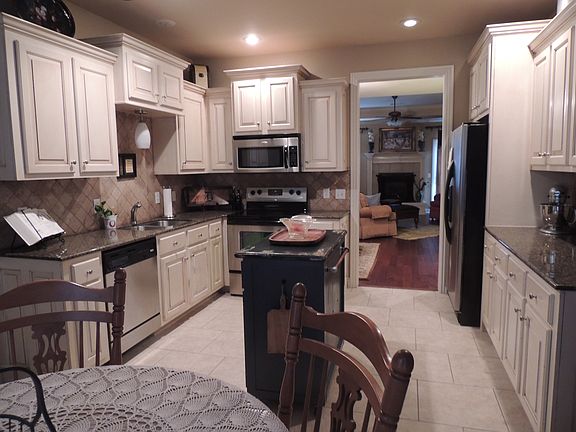 3rd image of 4134 N Zion Valley Dr
