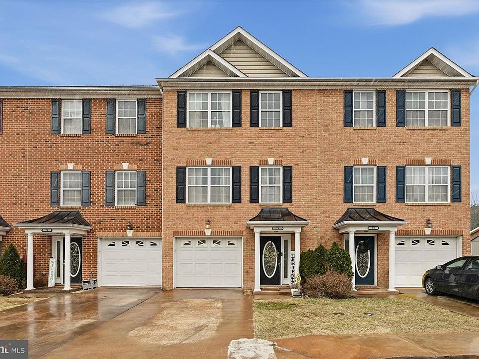 1st image of 75 Babylonica Ct