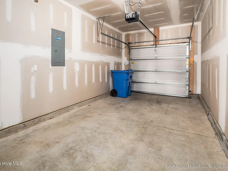 3413 Baybrooke Dr #A — Photo 30