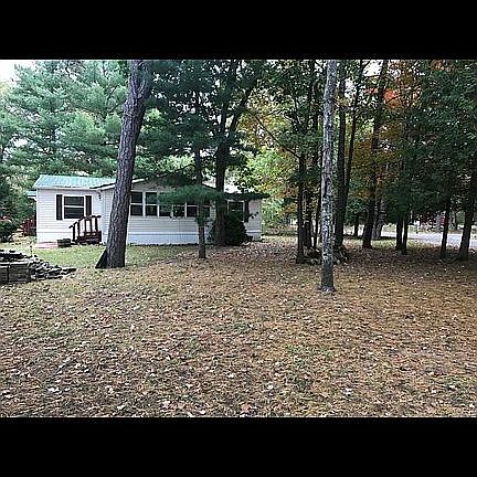 2nd image of 13 Ausable Beach Rd