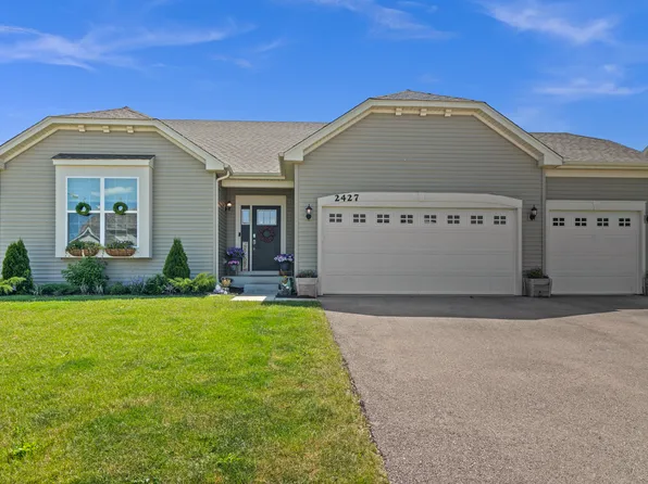 2427 Wythe Pl, Yorkville, IL 60560