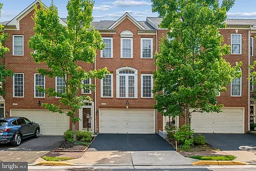 8082 Samuel Wallis St Photo 1