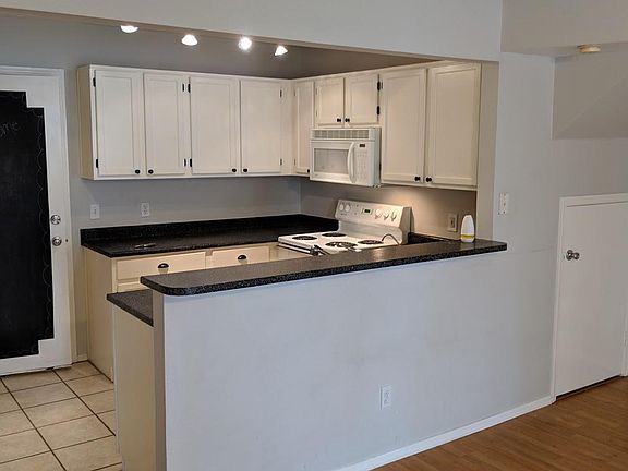 5th image of 19820 N 13th Ave Unit 139