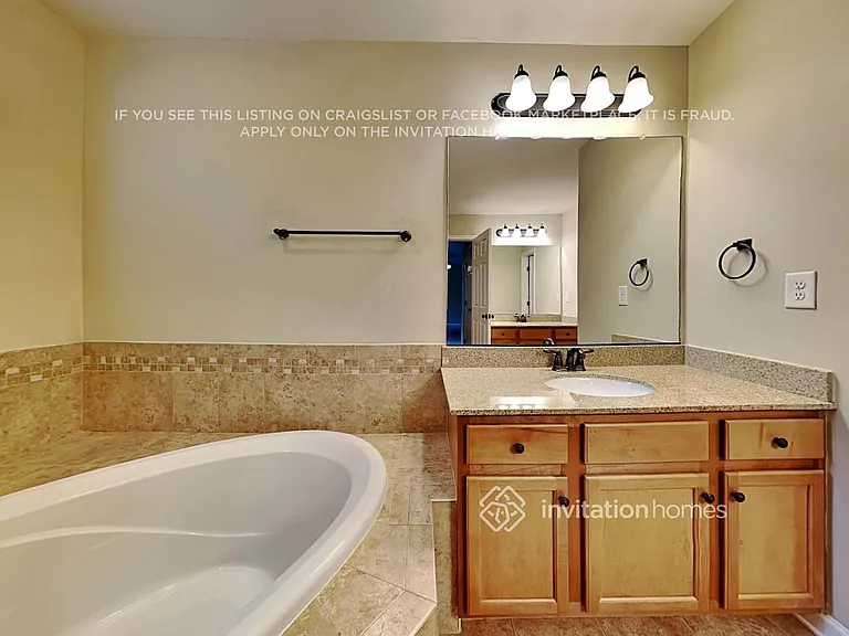 10716 Drake Hill Dr — Photo 24
