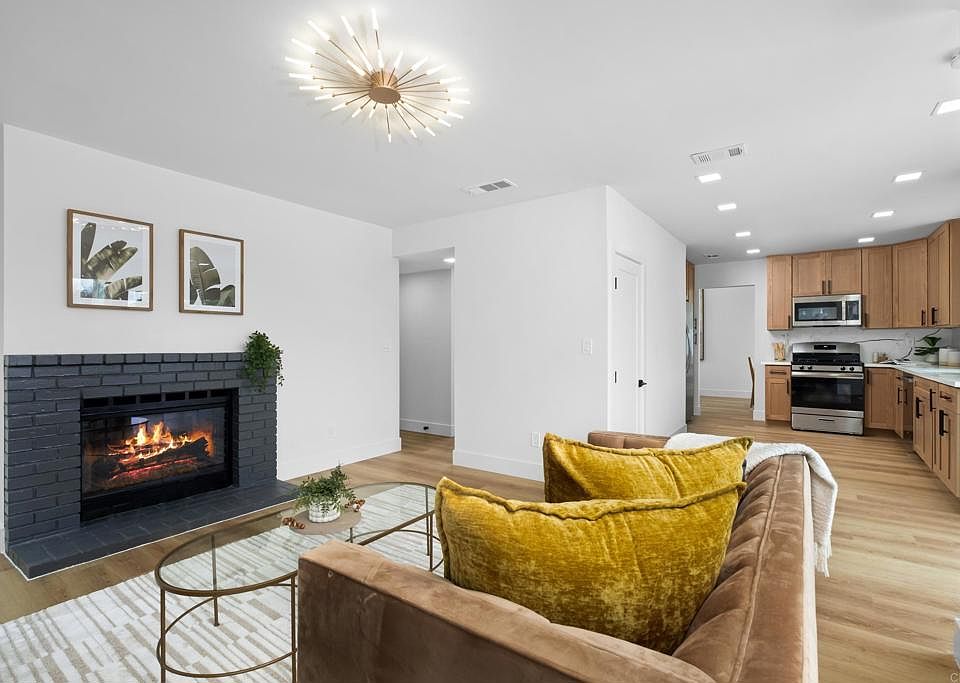 1st image of 5248 Sandalwood Pl