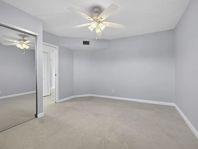 3590 Via Poinciana #202 — Photo 12