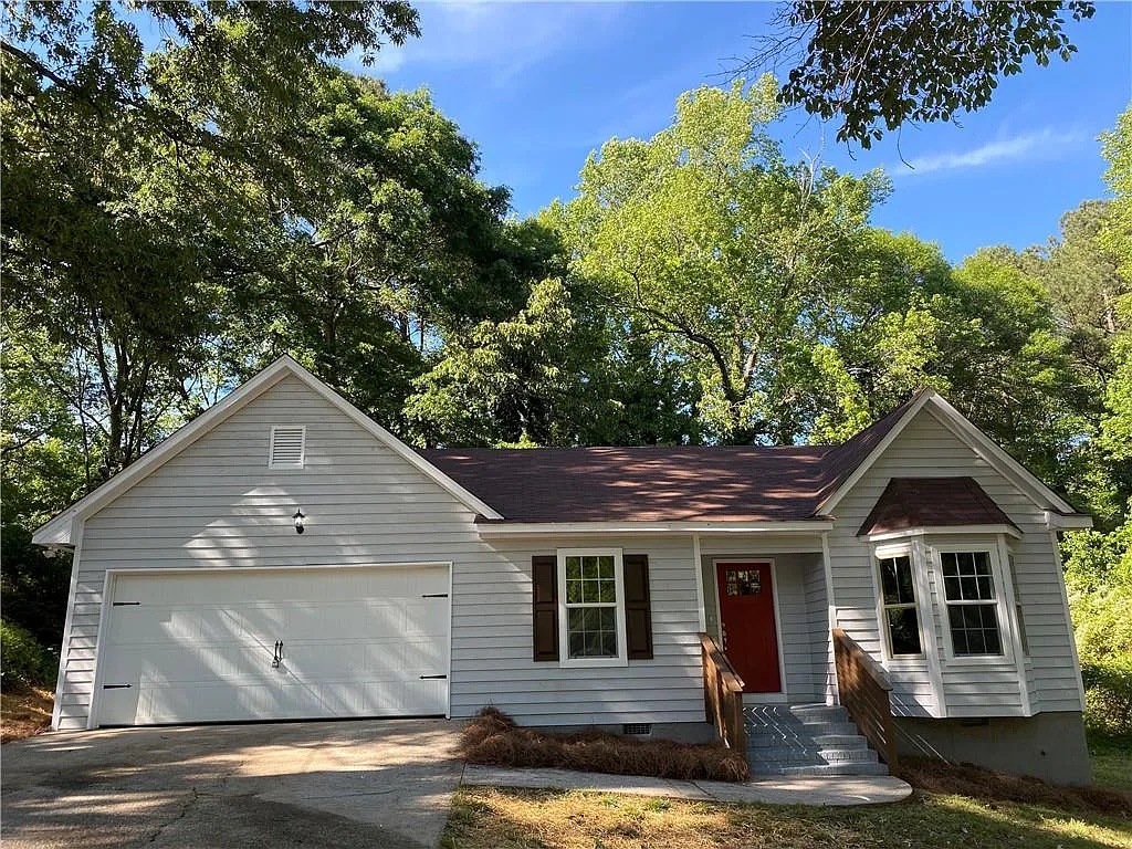 230 Chimney Ridge Trl photo 1