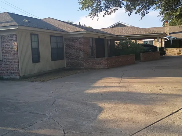 5322 South Dr, Fort Worth, TX 76132