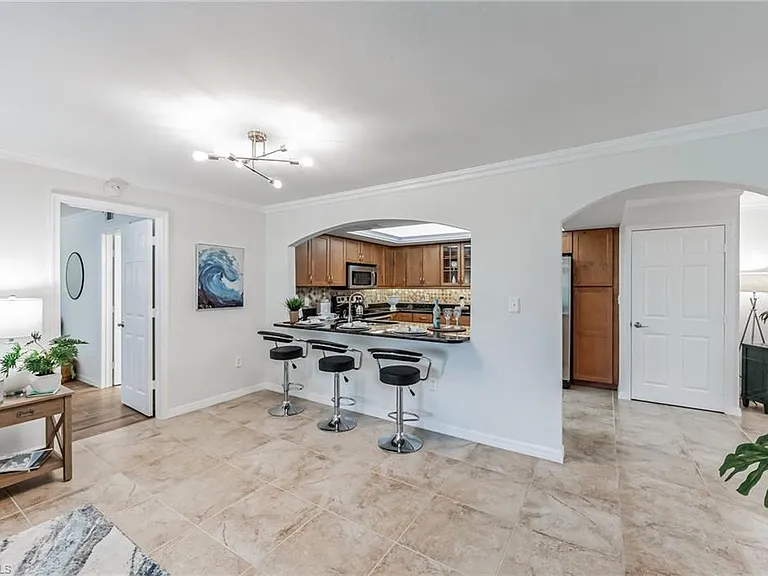 5633 Turtle Bay Dr #37 — Photo 9