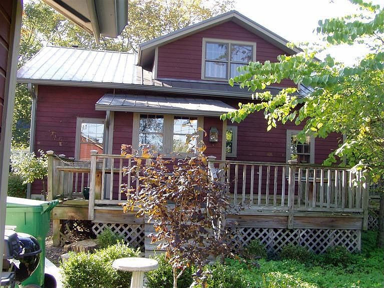 1st image of 2912 Hillview Ave