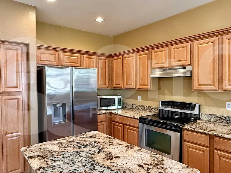 2314 W Spur Dr — Photo 12