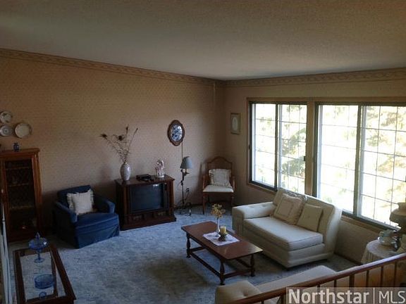 5th image of 1923 Bielenberg Dr