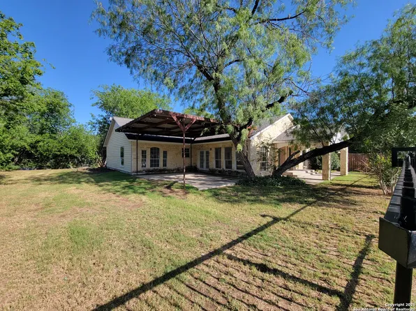 9235 Lasswell, San Antonio, TX 78211