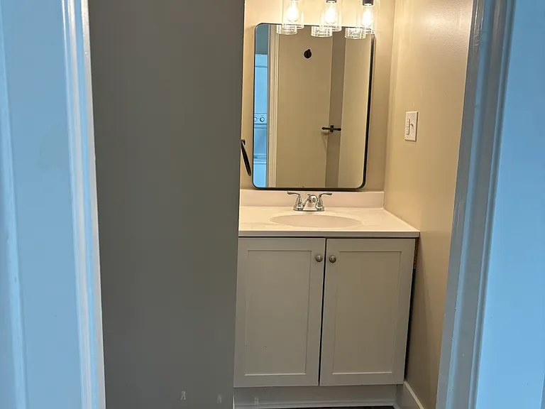 725 Pearl St #2 — Photo 14