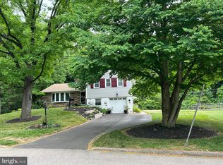 8229 Aspen Way, Elkins Park, PA 19027