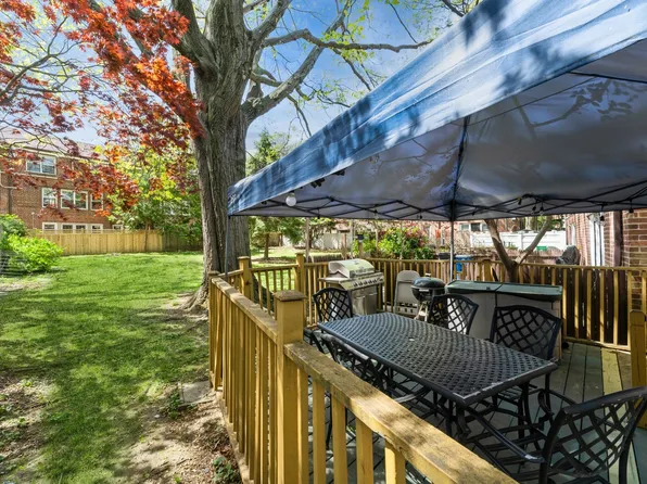 149-32 Union Turnpike image 16 of 17