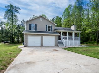 17 Pleasant Forest Trl, Temple, GA 30179