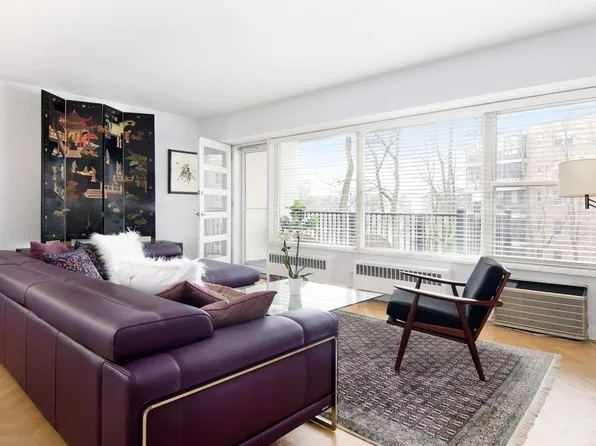 2 Stoneleigh Plaza #2F, Bronxville, NY 10708