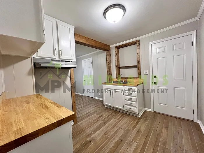 610 W Hampton Ave — Photo 16