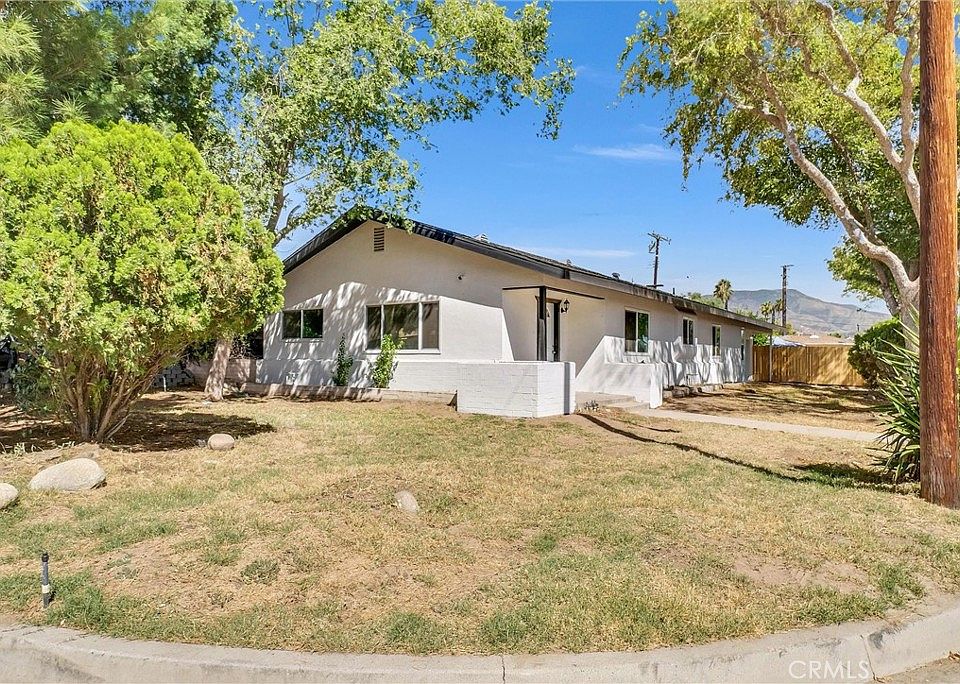 1172 Holly Vista Blvd, San Bernardino, CA 92404 | Zillow